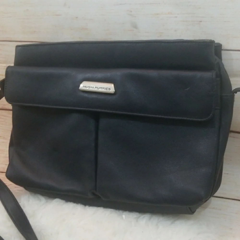 Hush Puppies leather crossbody blue adjustable crossbody shoulder bag handbag